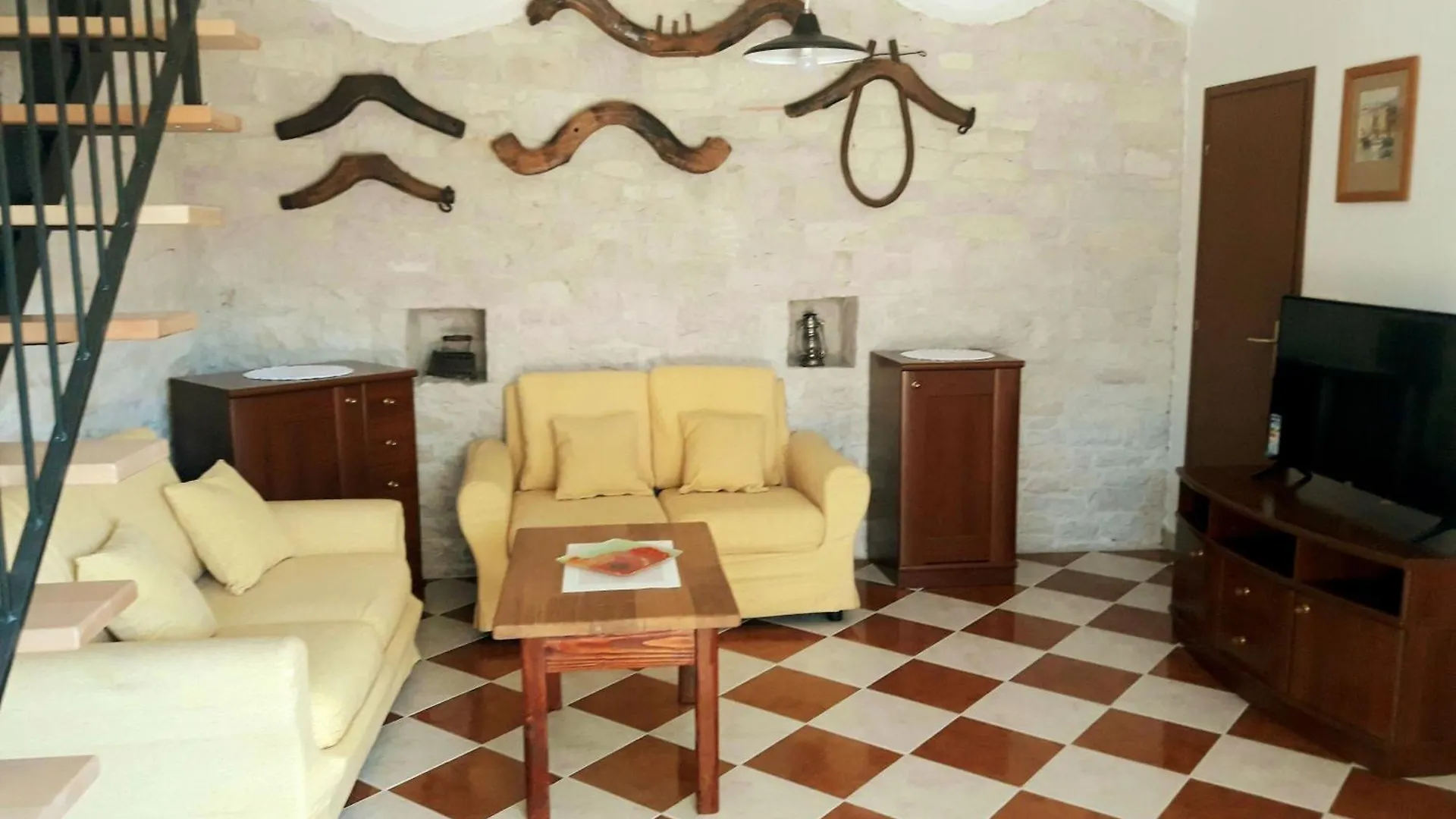Haus In Kastelir Mit Terrasse Und Schoener Aussicht 0*,  Croatia