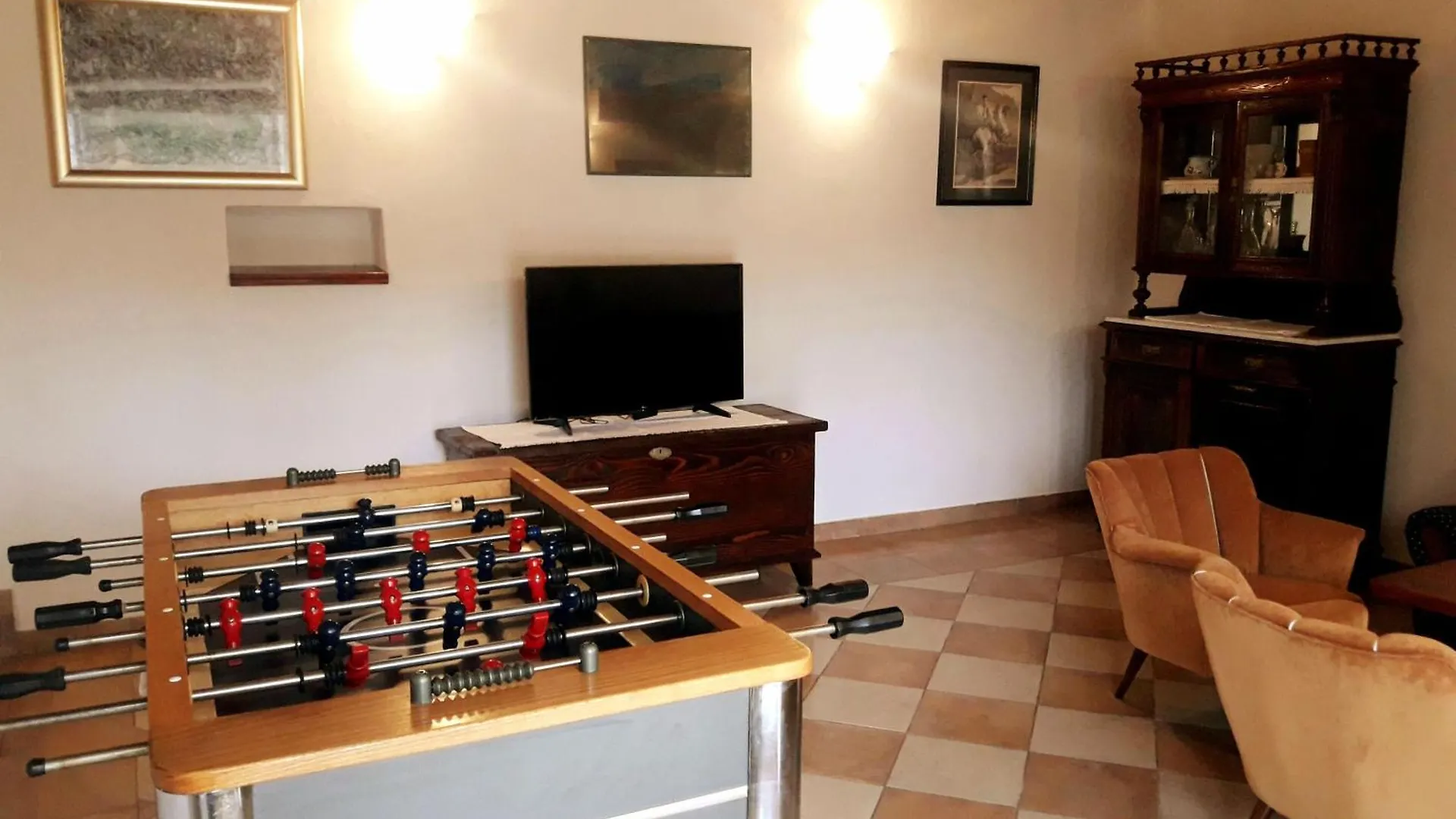 Haus In Kastelir Mit Terrasse Und Schoener Aussicht Holiday home
