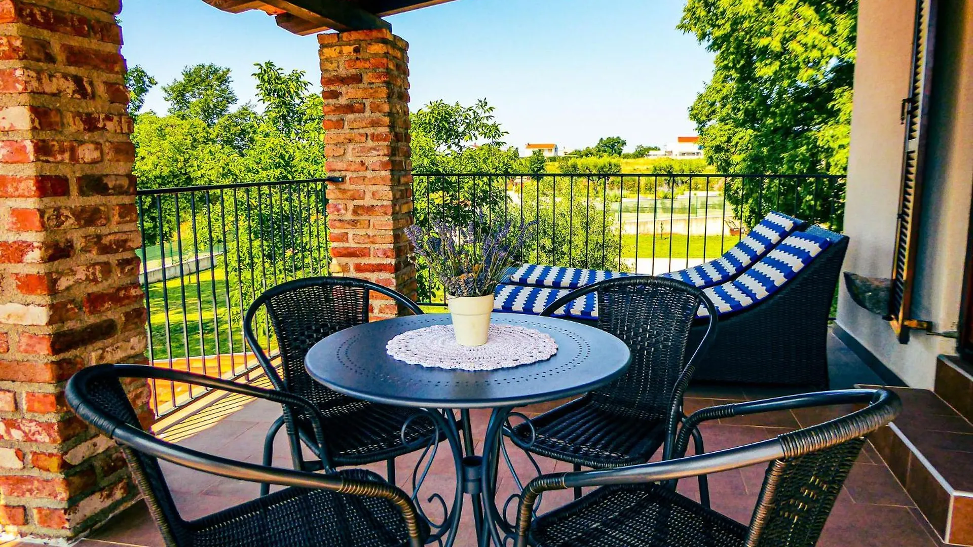 Holiday home Haus In Kastelir Mit Terrasse Und Schoener Aussicht Croatia